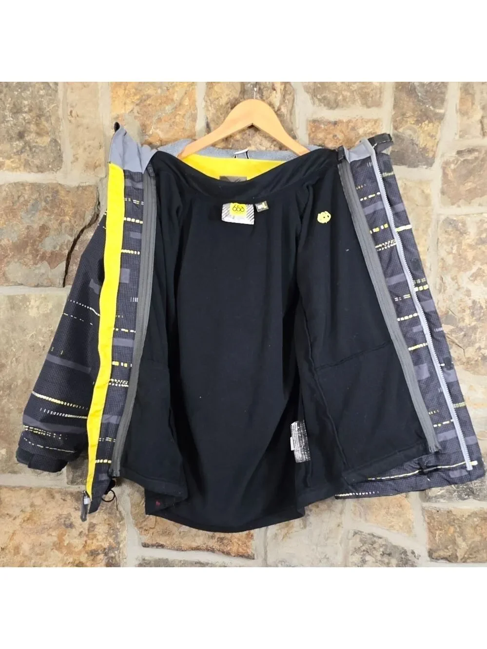 686 Infidry Insulated Ski Snow Jacket Coat
